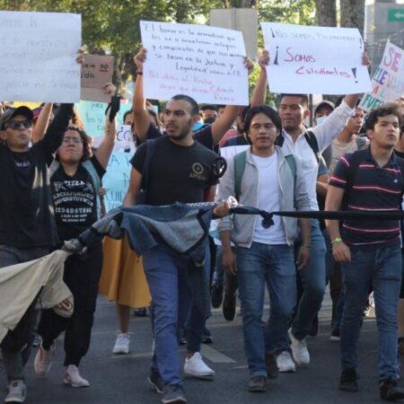 Liberan a estudiantes BUAP acusados de robo en un Oxxo – El Sol de Puebla