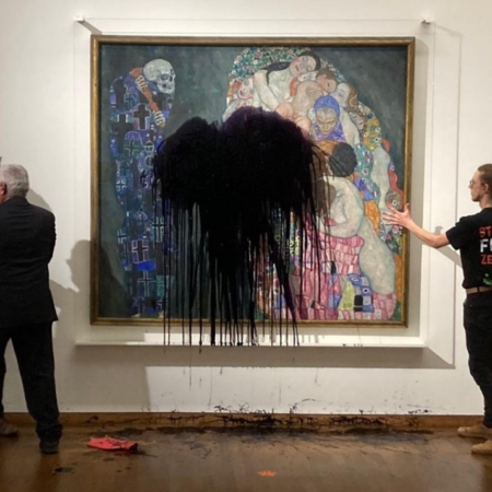 Video: activistas arrojan petróleo sobre “Muerte y vida”, obra de Klimt en un museo de Viena – El Sol de Puebla