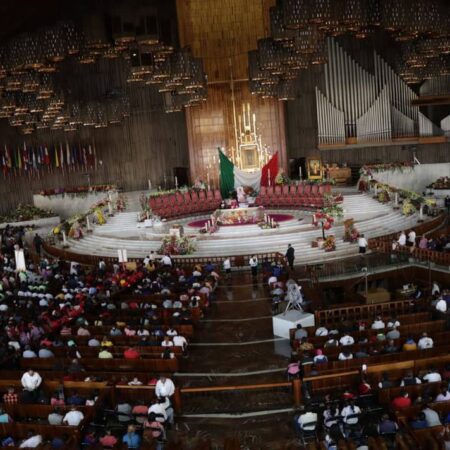 ¿Quiénes le han cantado las mañanitas a la Virgen de Guadalupe? – El Sol de Puebla