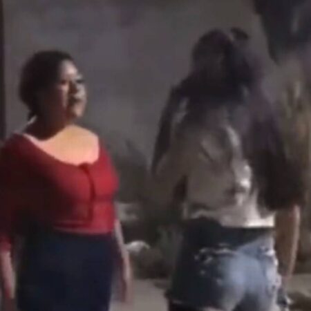 Madre agrede a su hija por sufrir bullying e indigna a las redes [Video] – El Sol de Puebla