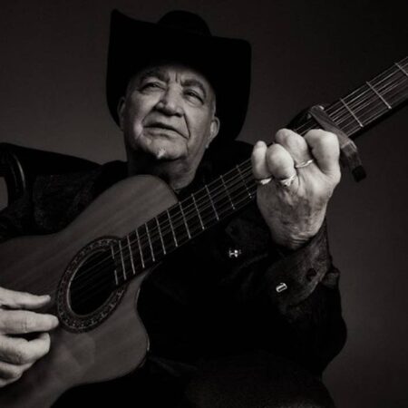 Es guajiro por siempre: Eliades Ochoa presenta nuevo álbum – El Sol de Puebla