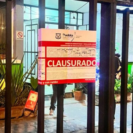 Cierran ‘El Microbito’, ‘Club Imperio Swinger’, nueve bares más y un salón social – El Sol de Puebla