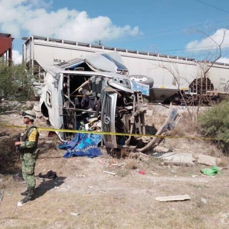 Tren embiste transporte de pasajeros en Querétaro; deja varios heridos y muertos – El Sol de Puebla