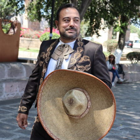 El tenor español Salvador Baladez ofrece recital mexicano – El Sol de Puebla