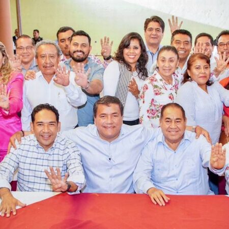 Julio Huerta se reúne con liderazgos de la zona de Tepeaca – El Sol de Puebla
