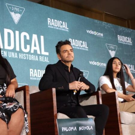 Eugenio Derbez dignifica a los mexicanos con la historia de un maestro en la cinta Radical – El Sol de Puebla