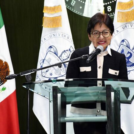 Preside Lilia Cedillo el tercer Informe de Ángel Cecilio Guerrero – El Sol de Puebla